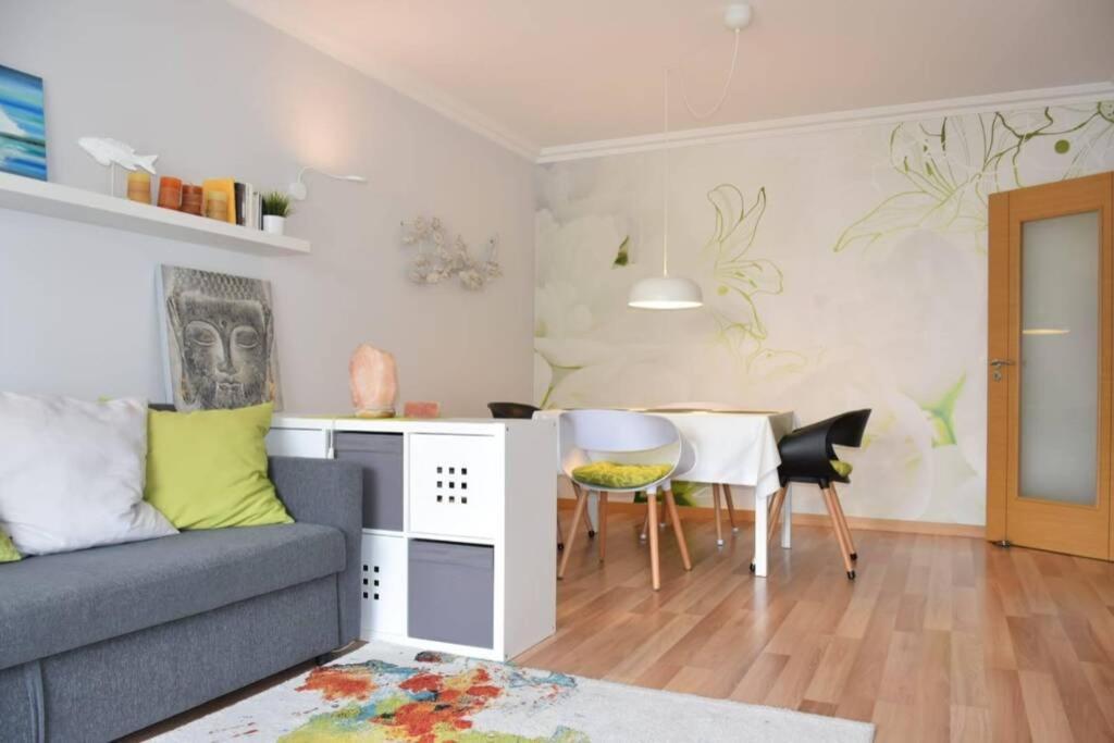 Brina, Stylish Apartment In ポルティマン エクステリア 写真