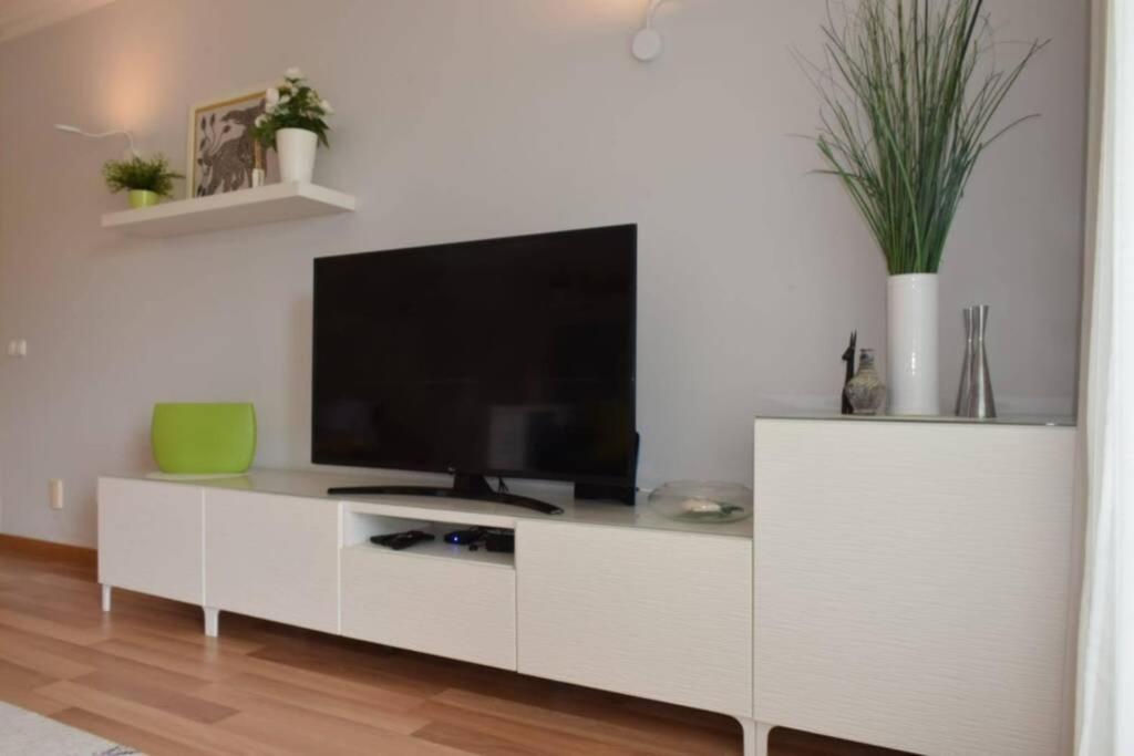Brina, Stylish Apartment In ポルティマン エクステリア 写真